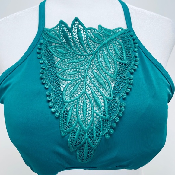 Women’s Bralette Bra Size L Crochet Lace High Neck Unlined Green - Picture 5 of 6